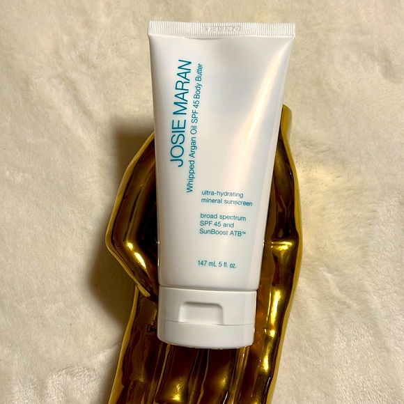 JOSIE MARAN. Whipped Argan Oil SPF 45 Body Butter. 5oz/147ml